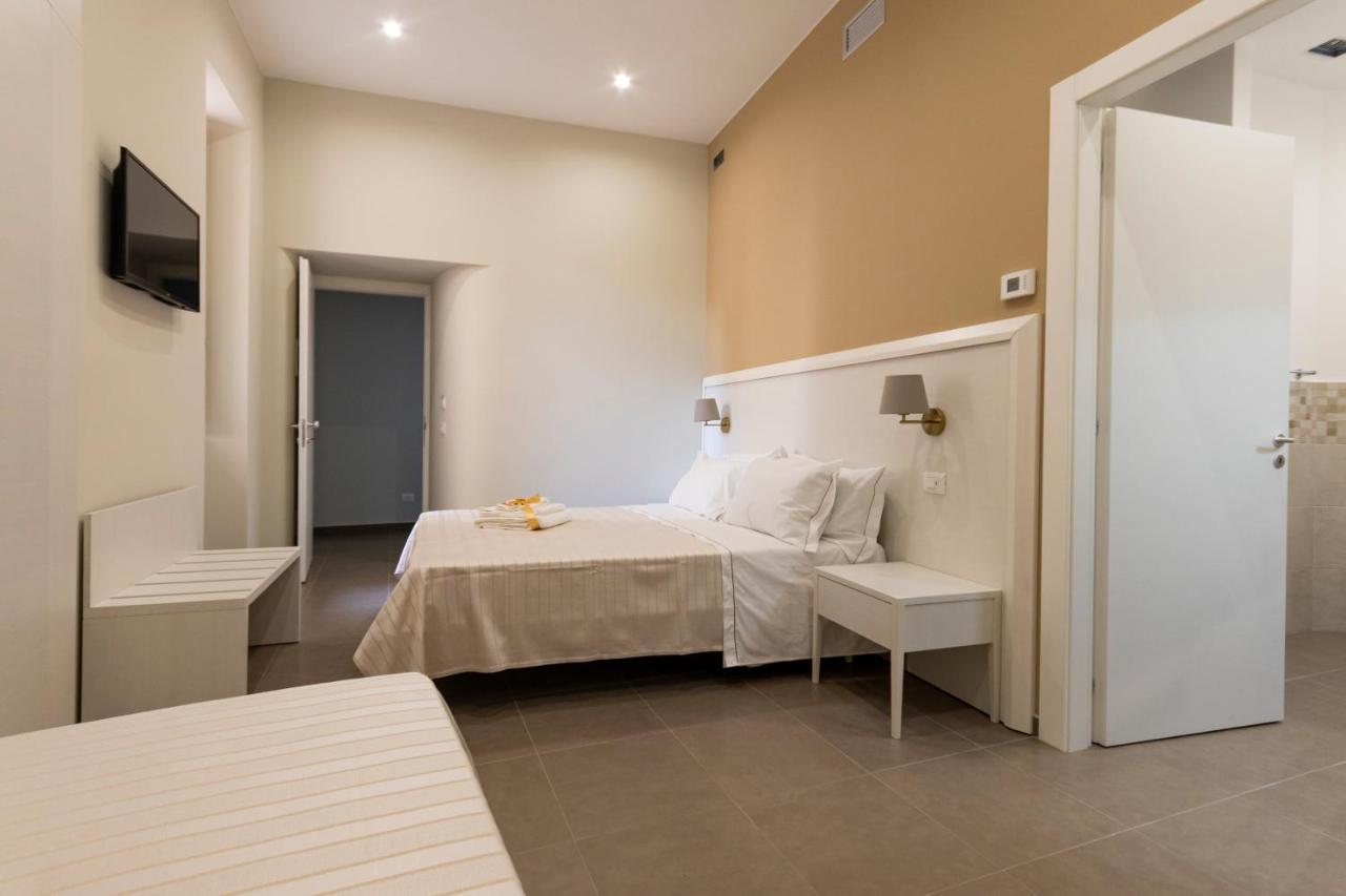 Al Duomo B&B อามันเตีย ภายนอก รูปภาพ