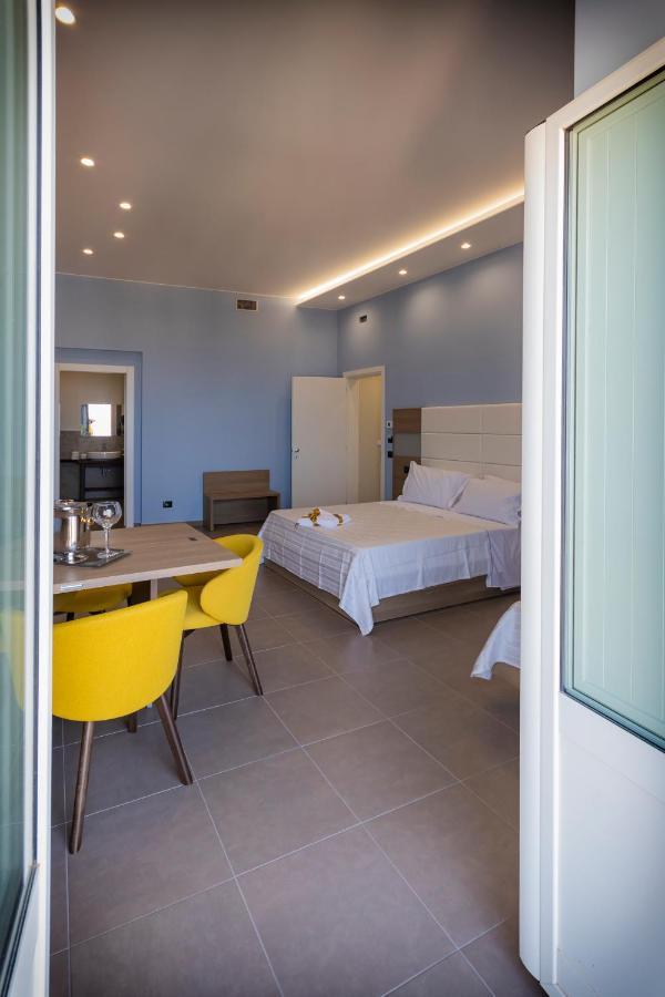 Al Duomo B&B อามันเตีย ภายนอก รูปภาพ