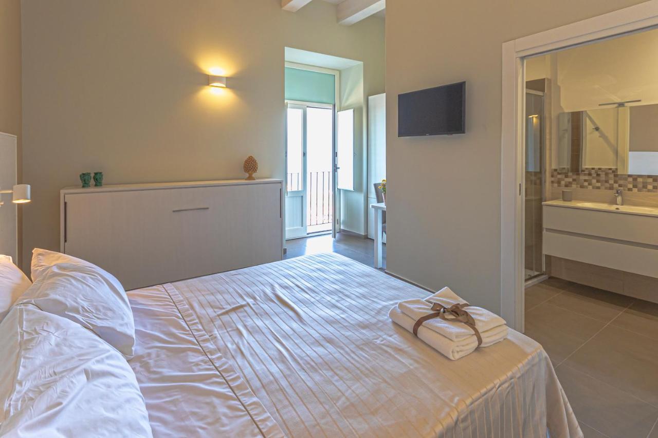 Al Duomo B&B อามันเตีย ภายนอก รูปภาพ
