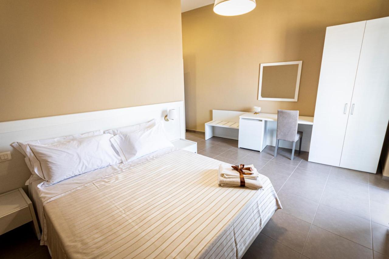 Al Duomo B&B อามันเตีย ภายนอก รูปภาพ