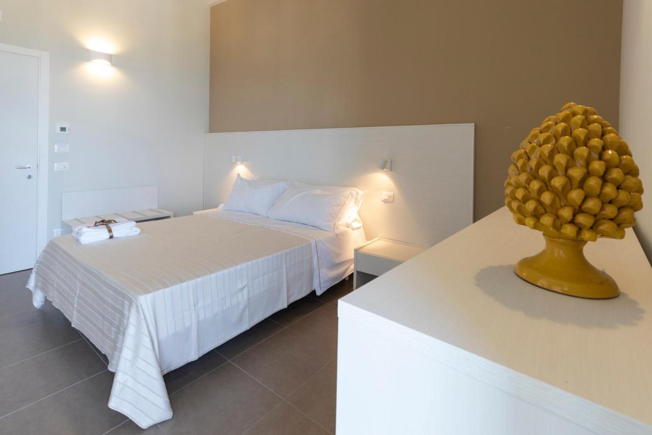 Al Duomo B&B อามันเตีย ภายนอก รูปภาพ